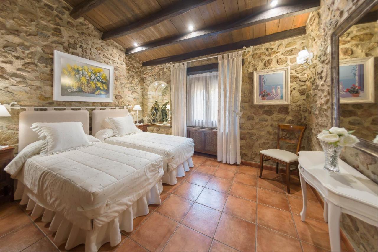 Cal Bisbe, Your Rural Holiday Home Capmany Exterior foto
