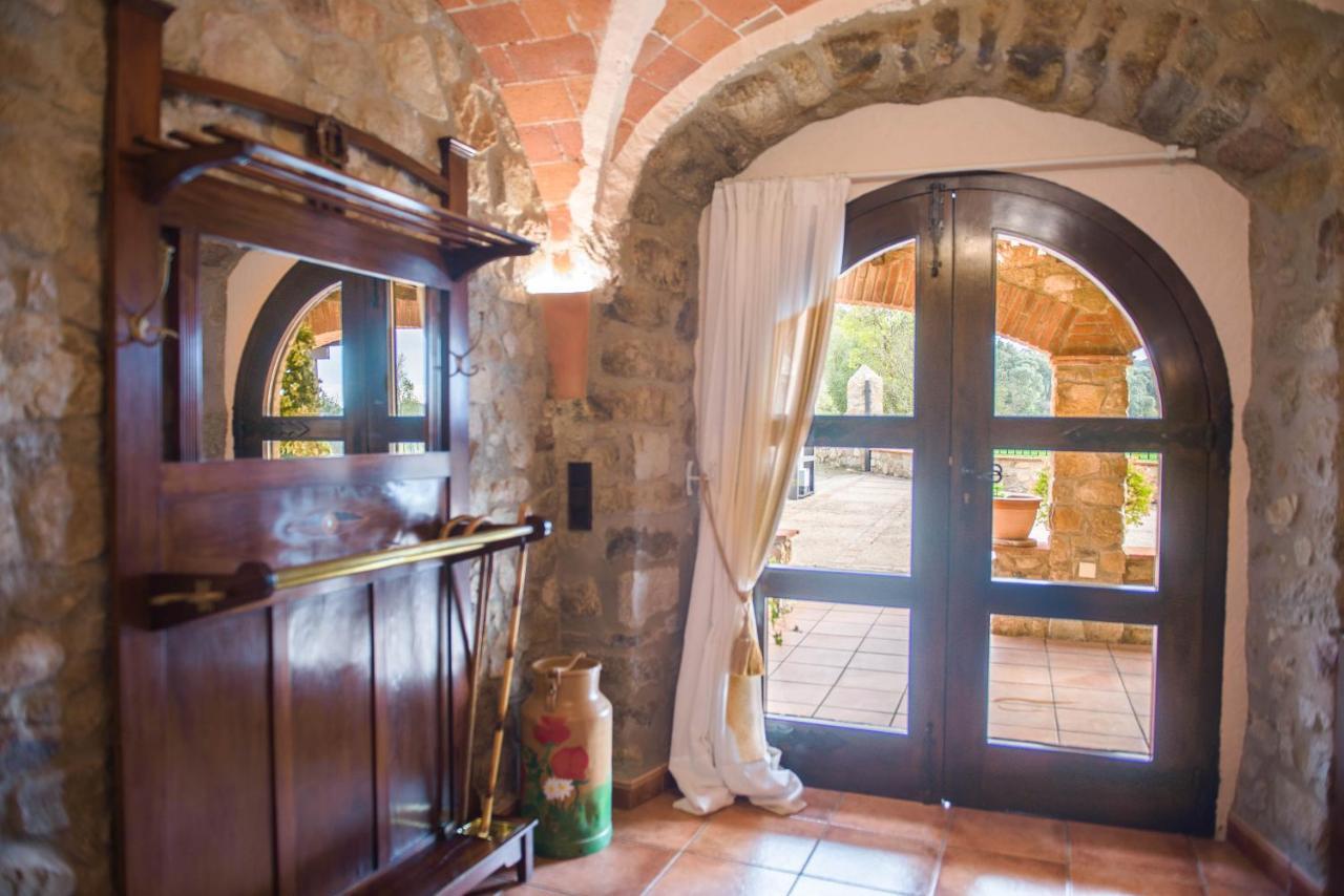Cal Bisbe, Your Rural Holiday Home Capmany Exterior foto
