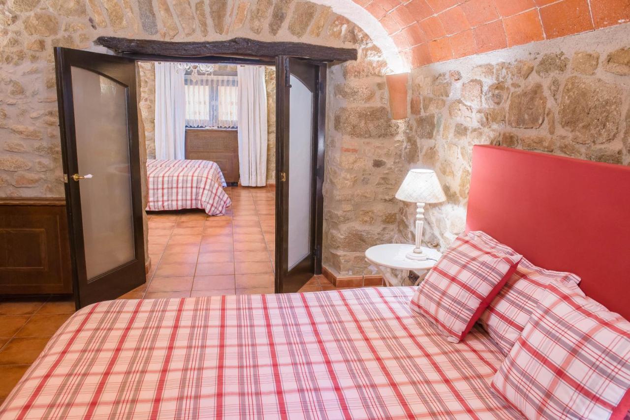 Cal Bisbe, Your Rural Holiday Home Capmany Exterior foto